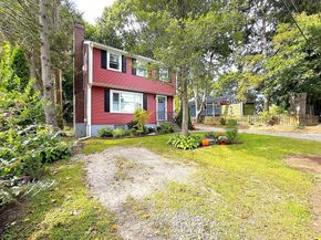 11 Springwood Ave, Stoughton MA 02072
