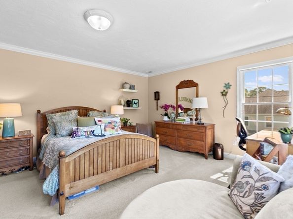 75 Thistle Road, North Andover MA 01845