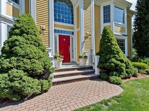 75 Thistle Road, North Andover MA 01845