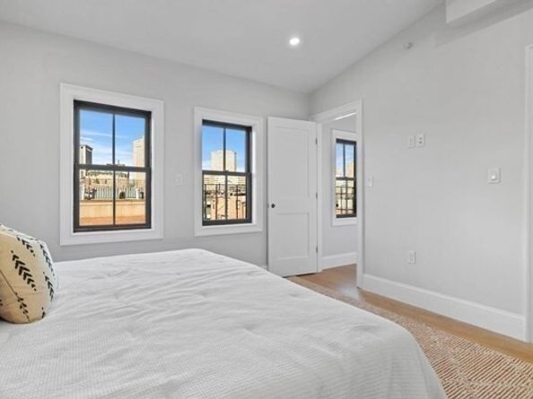667 Tremont Street 4, Boston MA 02118