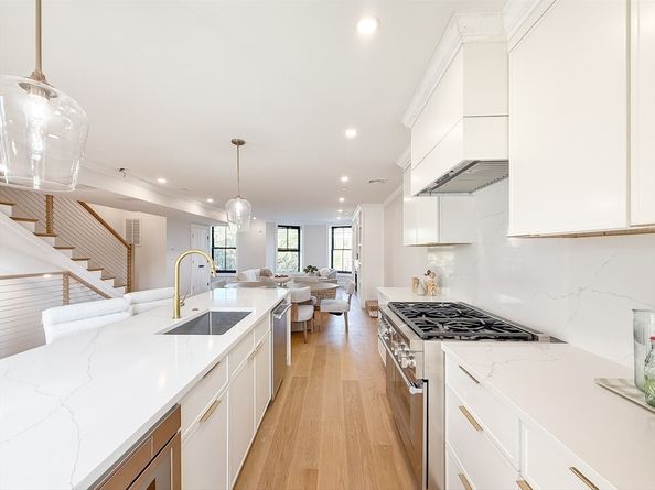 667 Tremont Street 4, Boston MA 02118
