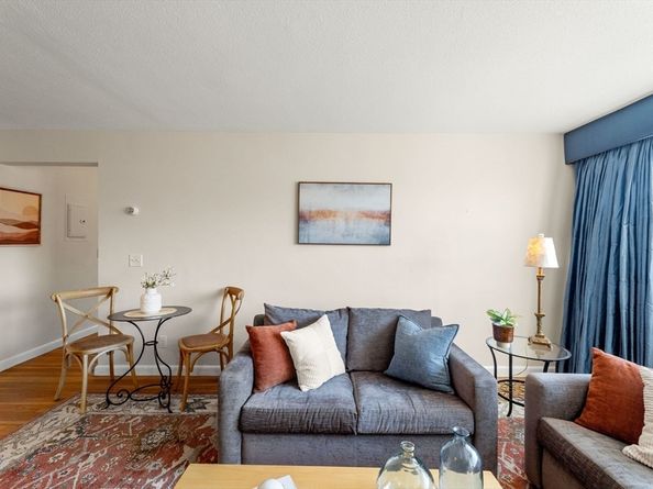 9 Chauncy St 61, Cambridge MA 02138