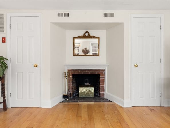 8 Williams Street E2, Salem MA 01970