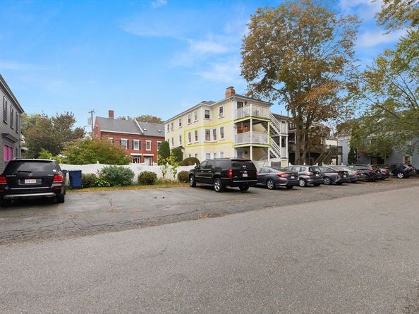 8 Williams Street E2, Salem MA 01970