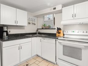 8 Williams Street E2, Salem MA 01970