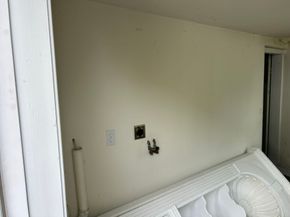 177-179 Massachusetts Ave, North Andover MA 01845