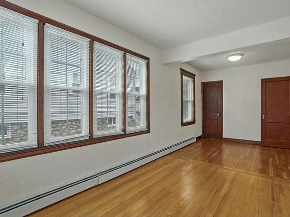 177-179 Massachusetts Ave, North Andover MA 01845