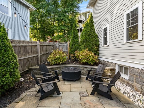 138 Mason Terrace 1, Brookline MA 02446