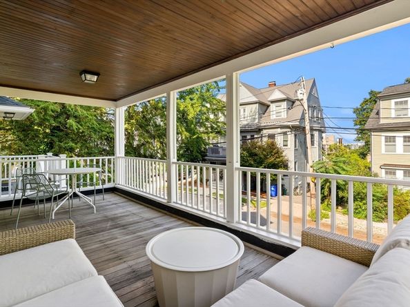 138 Mason Terrace 1, Brookline MA 02446