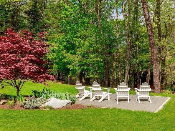 37 Cottage Cir, Dedham MA 02026