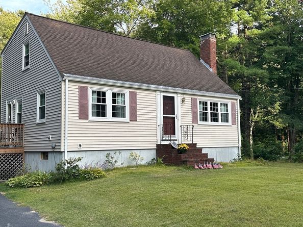 53 Grove, Pembroke MA 02359