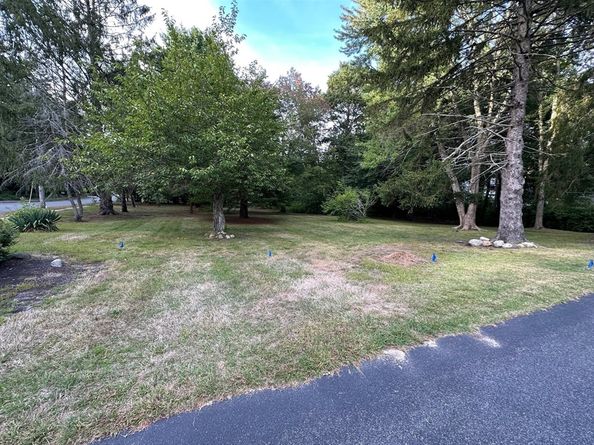 53 Grove, Pembroke MA 02359