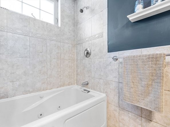 17 Lafield St 2, Boston MA 02122