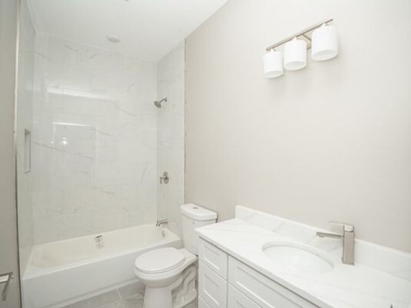 13 Nahant Street 4C, Lynn MA 01902