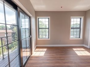 13 Nahant Street 4C, Lynn MA 01902