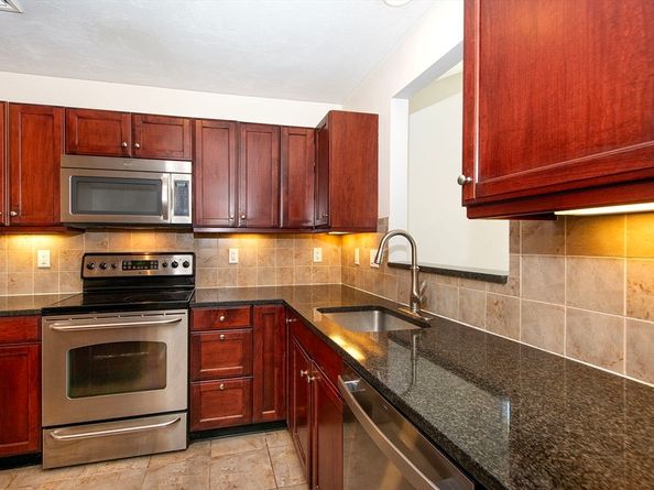 125 Bradstreete Crossing 125, Plymouth MA 02360