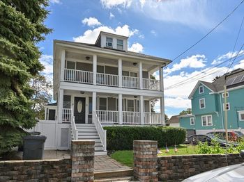 32-34 Mount Vernon St