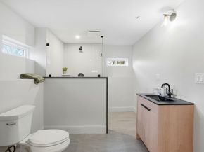 9 Lovis Ave, Wakefield MA 01880