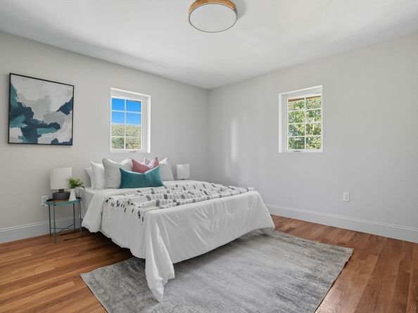 9 Lovis Ave, Wakefield MA 01880
