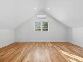9 Lovis Ave, Wakefield MA 01880