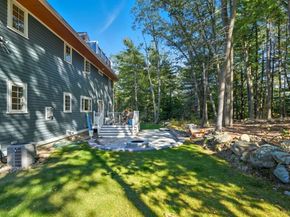 9 Lovis Ave, Wakefield MA 01880