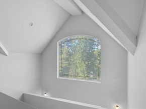 9 Lovis Ave, Wakefield MA 01880