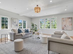 9 Lovis Ave, Wakefield MA 01880