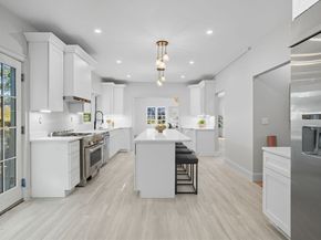 9 Lovis Ave, Wakefield MA 01880