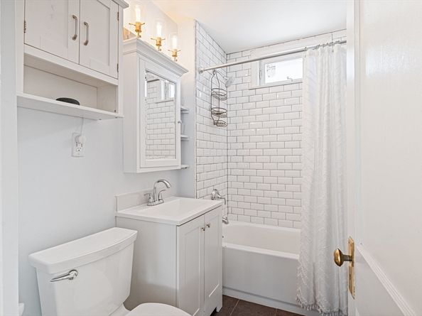 238 Arlington St 238, Watertown MA 02472