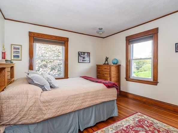 8 Pitts St, Natick MA 01760