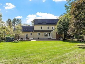 6 Vanessa Dr, Northborough MA 01532
