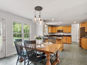 6 Vanessa Dr, Northborough MA 01532