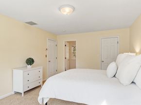 6 Vanessa Dr, Northborough MA 01532