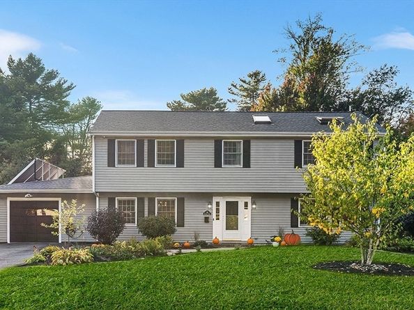 14 Francine Rd, Framingham MA 01701