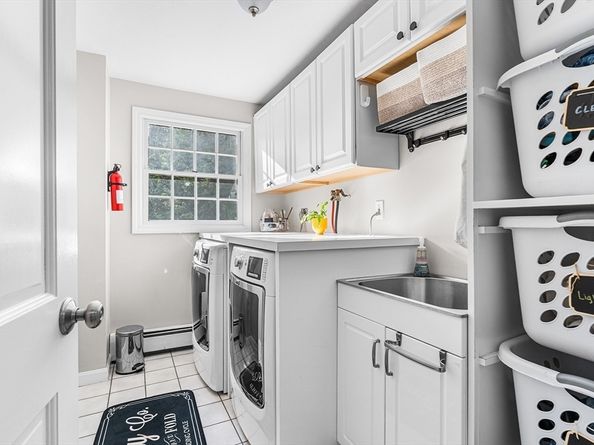 14 Francine Rd, Framingham MA 01701