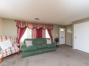 221 Sinclair Rd, Brockton MA 02302
