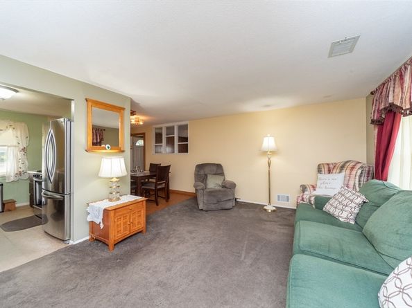 221 Sinclair Rd, Brockton MA 02302