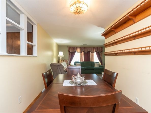221 Sinclair Rd, Brockton MA 02302