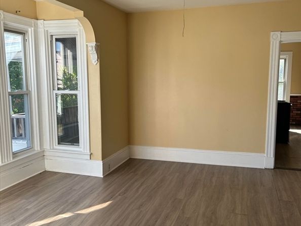 103 Clinton St, Brockton MA 02302