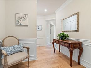 11101 Peters Farm Way 101, Westborough MA 01581