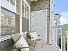11101 Peters Farm Way 101, Westborough MA 01581