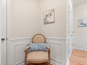 11101 Peters Farm Way 101, Westborough MA 01581