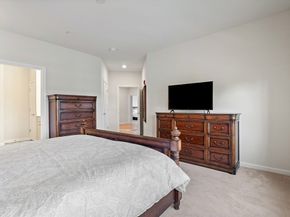 11101 Peters Farm Way 101, Westborough MA 01581