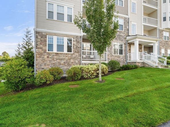 11101 Peters Farm Way 101, Westborough MA 01581