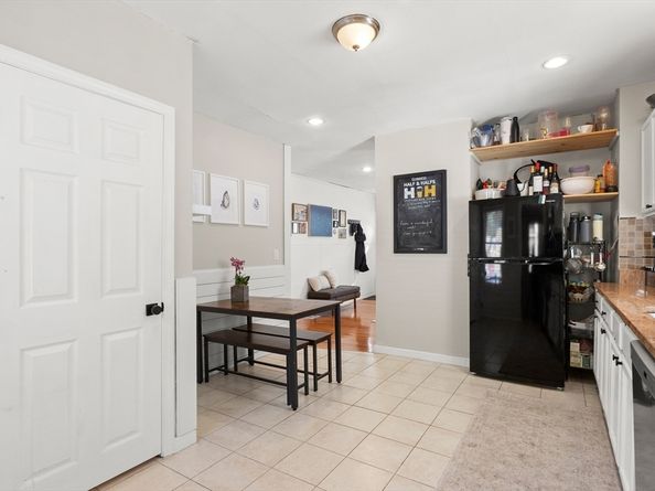 12 Spring Court 12, Woburn MA 01801