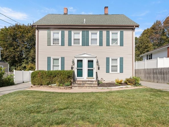 12 Spring Court 12, Woburn MA 01801