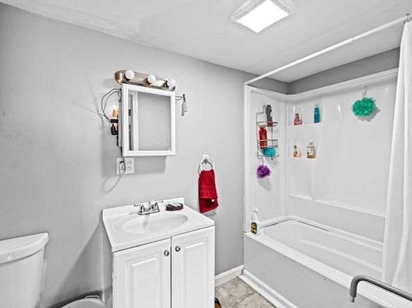 2783 Cranberry Hwy, Wareham MA 02571