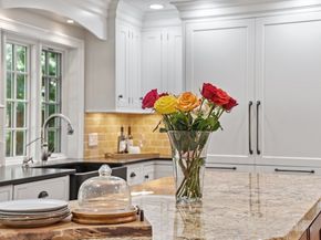 2 Partridge Hill Rd, Dover MA 02030