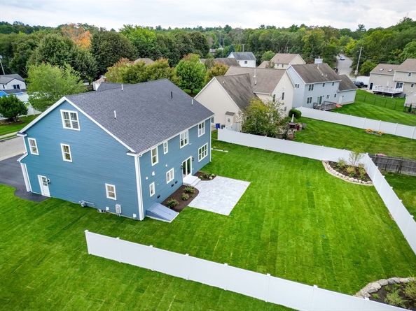 6 Callahan Drive, Woburn MA 01801