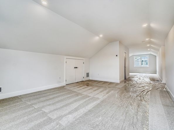 6 Callahan Drive, Woburn MA 01801